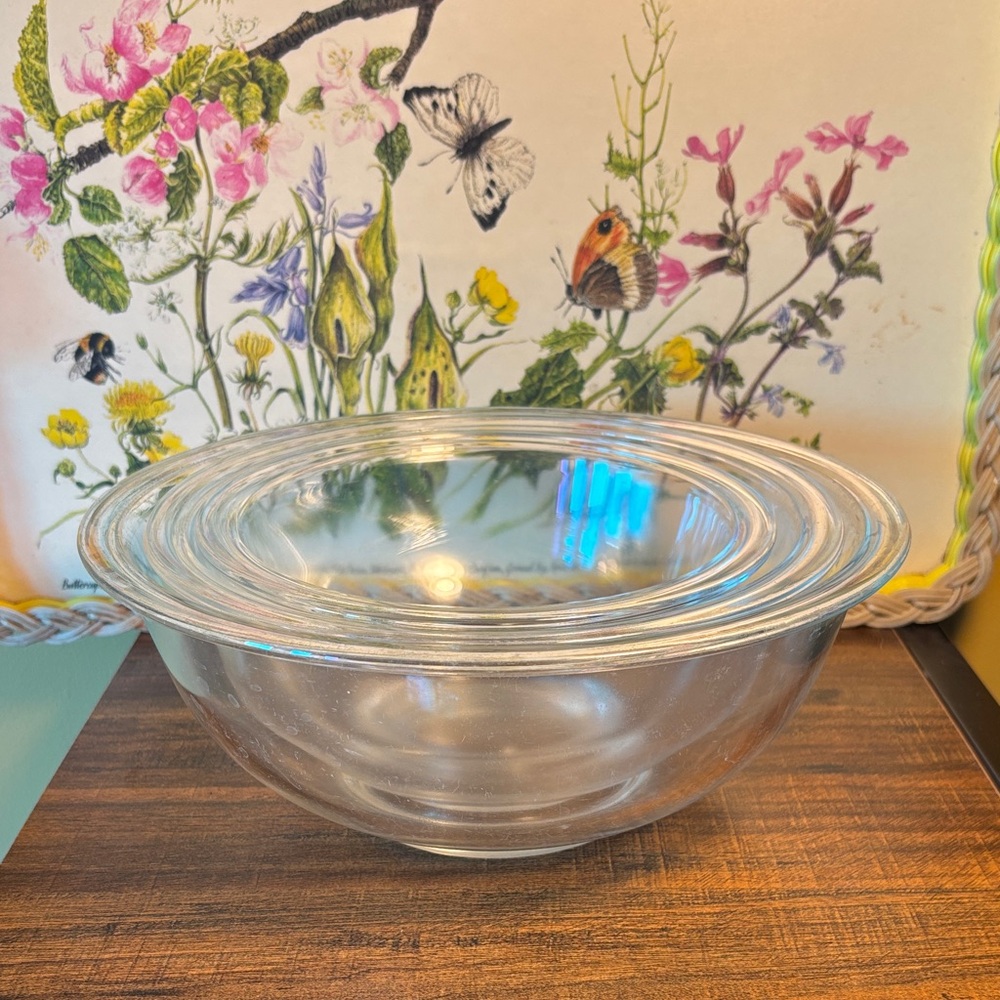 Pyrex 322,323&325 Vintage Clear Nesting Bowls